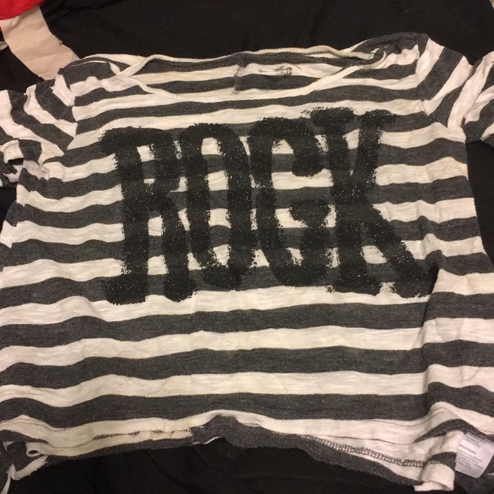 Rock crop-top